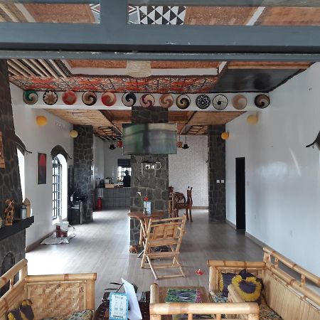 Urugano Virunga Palace Nyarugina Luaran gambar