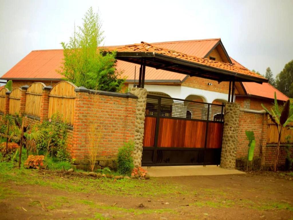 Urugano Virunga Palace Nyarugina Luaran gambar