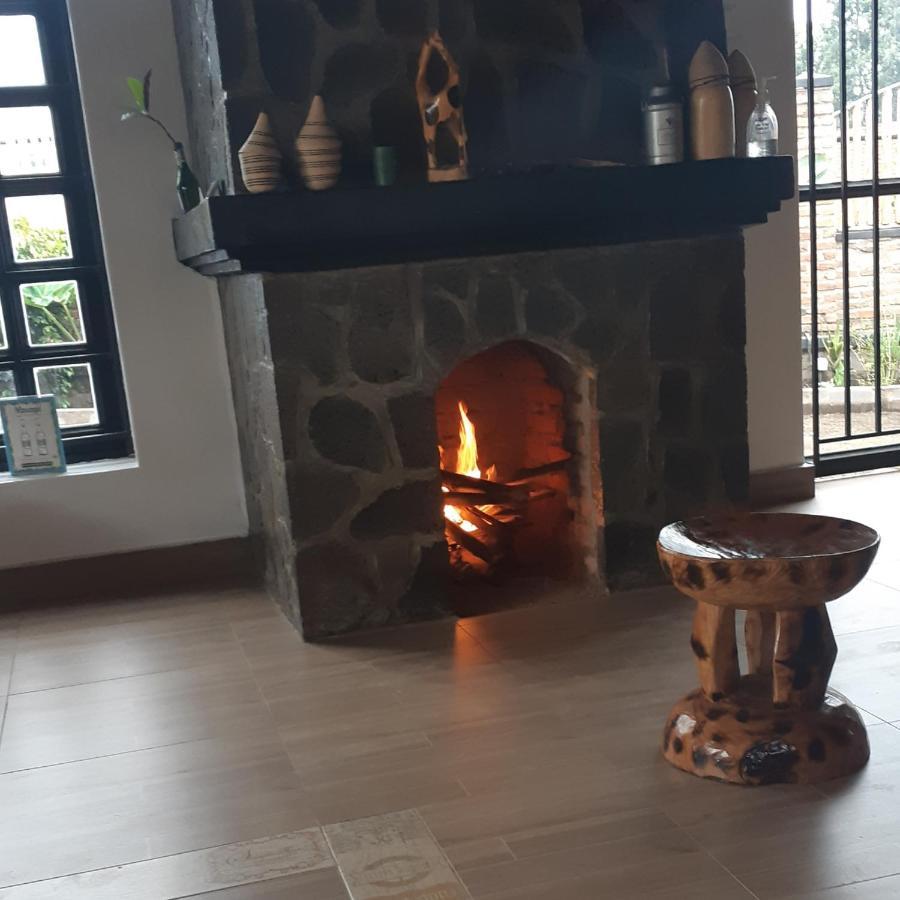 Urugano Virunga Palace Nyarugina Luaran gambar